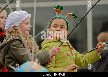 St. Patricks Day Parade durch Digbeth, Birmingham UK. Stockfoto