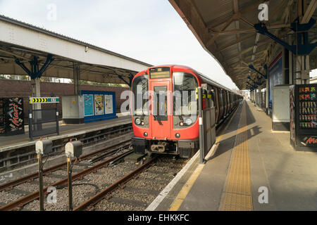 District Line S Lagereinheit Wimbledon Terminus Stockfoto