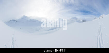 Aufstieg auf den Gipfel des Nallo Berg, Nallostugan Hütte, Kebnekaise Berggebiet, Kiruna, Schweden, Europa, EU Stockfoto