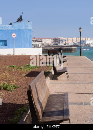 Strandpromenade in Corralejo Fuerteventura, Kanarische Inseln-Spanien ein beliebter Spaziergang für die vielen Touristen im Ort Stockfoto