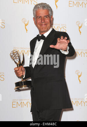 Die Fernsehakademie 2014 Creative Arts Emmy Awards auf der Nokia Theatre L.A. am 16. August 2014 in Los Angeles, Kalifornien. Mit: Anthony Bourdain Where: Los Angeles, California, Vereinigte Staaten von Amerika bei: 17. August 2014 Stockfoto