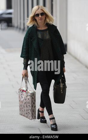 Fearne Cotton Ankunft im BBC Radio 1 Studios Featuring: Fearne Cotton wo: London, Vereinigtes Königreich bei: 11 Sep 2014 Stockfoto