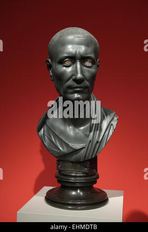 Gaius Julius Caesar. Römische Graywacke Büste von 1-50 n. Chr., bekannt als The Green Ceasar. Altes Museum, Berlin, Deutschland. Stockfoto