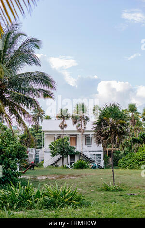 Weiße Haus auf Caye Caulker, Belize Stockfoto