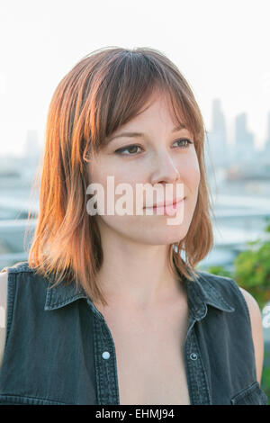 Nahaufnahme von kaukasischen Frau lächelnd Stockfoto