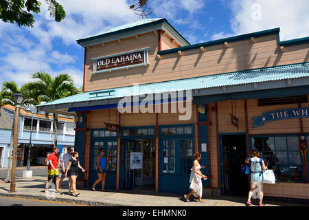 Geschäfte und Restaurants auf der Front Street, Lahaina, Maui, Hawaii, USA Stockfoto