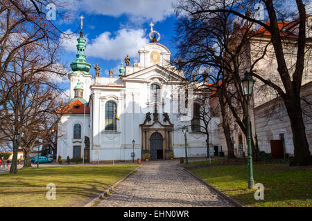 Prag, Tschechische Republik - März 4,2015: Prager Monastery.Strahov Kloster Strahov ist ein Prämonstratenser-Abtei gegründet 1143 Stockfoto