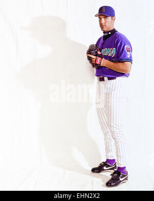 Phoenix, AZ - 28. März: Baseball Trainer buck Showalter in Phoenix, Arizona am 28. März 1998. Stockfoto