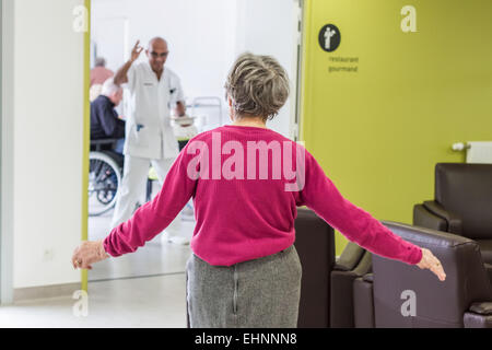 Heim für ältere Person der Alzheimer-Krankheit, Bordeaux-Krankenhaus. Stockfoto