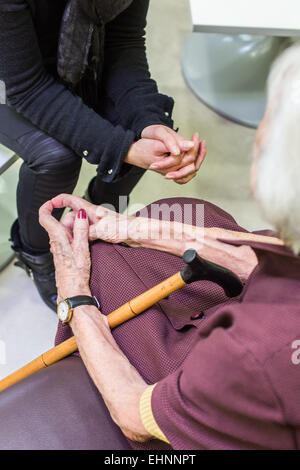 Heim für ältere Person der Alzheimer-Krankheit. Stockfoto