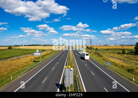 Polnische Autobahn A4 in der Nähe von Gliwice Stockfoto