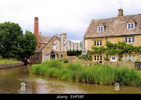 Malerischen Cotswolds Dorf von Lower Slaughter, England Stockfoto
