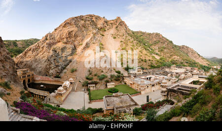 Übersicht Panorama von Galta (The Monkey Temple), Jaipur. Stockfoto