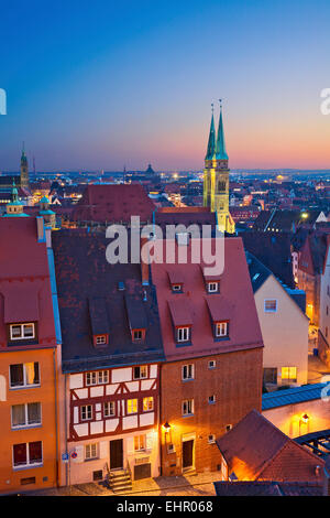 Nürnberg. Bild der historischen Innenstadt von Nürnberg bei Sonnenuntergang. Stockfoto
