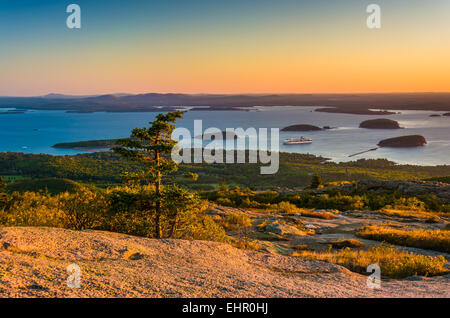 Sunrise-Blick vom Caddilac Berg im Acadia National Park, Maine. Stockfoto