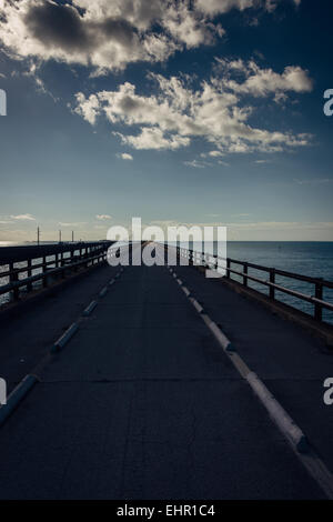 Die alte Seven Mile Bridge, am Overseas Highway in Marathon, Florida. Stockfoto