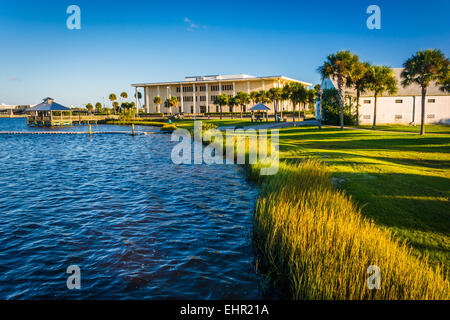Die Ufer des Flusses Halifax in Daytona Beach, Florida. Stockfoto