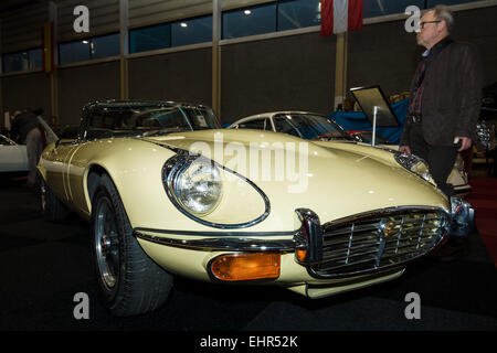 Sportwagen Jaguar E-Type S3, 1971 Stockfoto