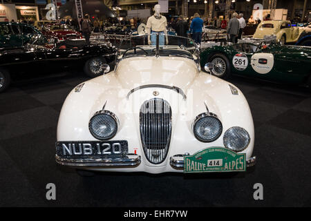 Ein Sportwagen Jaguar XK120, 'NUB120', 1950. Stockfoto