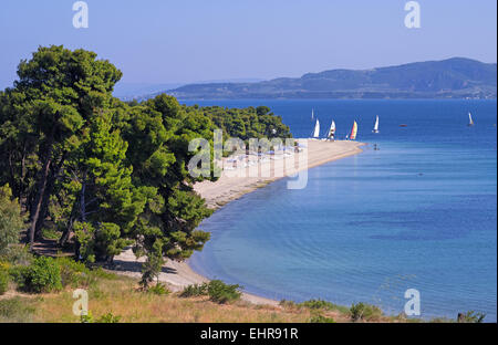 Wassersport in Gregolimano Strand, Norden im Evia(Euboea) Insel, in der Nähe von Spa Stadt von Edipsos, Präfektur Euböa, Griechenland Stockfoto