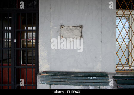 Eine große Skulptur von Ales Vesely, geformt wie eine Schiene in Richtung Himmel, die auch ein Symbol der Jakobsbrunnen Leiter in Prager aufgelösten Bubny Bahnhof installiert wurde Bild (), von denen jüdische Transporte ging im zweiten Weltkrieg und die ist eine Stille Gedenkstätte zur Erinnerung an den Holocaust-Opfer zu werden. Die Skulptur wurde symbolisch enthüllt in Prag, Tschechische Republik, 16. März 2015 anlässlich die Nacht zum 9. März 1944, bei fast 4000 Gefangene, brachte aus der Terezin (Theresiendstadt) "Familienlager," Nordböhmen, in das Vernichtungslager in Oswiecim (Auschwitz ums Leben kamen Stockfoto