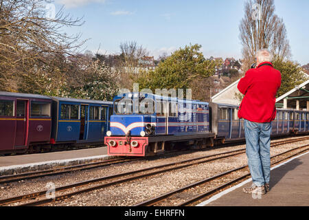 Der Dieselmotor Captain Howey, von Romney, Hythe und Dymchurch Railway, Kent, England. Stockfoto