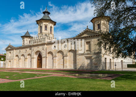 Seite Chateau Cos Estournel in Saint-Estèphe Medoc Frankreich. Stockfoto