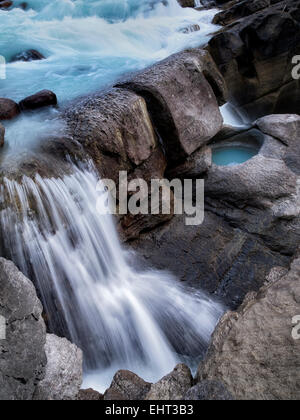 Lower Sunwapta Falls. Jasper Nationalpark, Alberta, Kanada Stockfoto