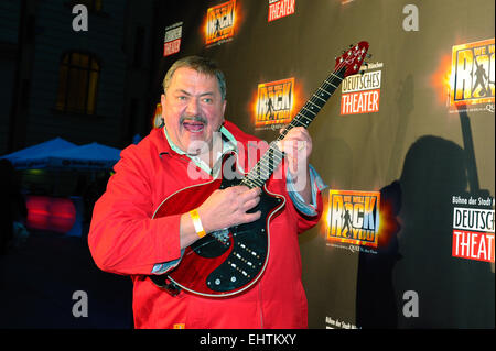 Premiere von "We Will Rock You," ein Musical basierend auf den Songs von Queen, am deutschen Theater Featuring: Joseph Hannesschläger Where: München, Deutschland: 12 Sep 2014 Stockfoto