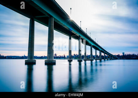 Naval Academy-Brücke über den Severn River in Annapolis, Maryland. Stockfoto