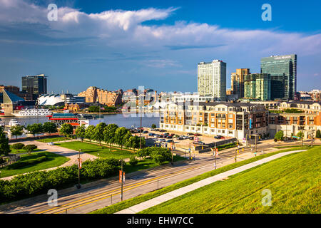 Blick in Richtung Hafen östlich von Federal Hill in Baltimore, Maryland. Stockfoto