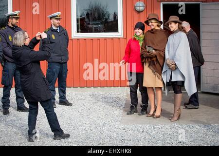 Insel Samsö, Dänemark. 18. März 2015. Kronprinzessin Mary von Dänemark besuchen Insel Samsö, Dänemark, 18. März 2015 und Königin Maxima der Niederlande. Die königlichen Paare besuchen Sie Energy Academy, Ballen Burnaby Heizung Anlage und Samsö Efsterskole der niederländische König und die Königin in Dänemark für eine zweitägige Zustand sind. Bildnachweis: Dpa picture Alliance/Alamy Live News Stockfoto