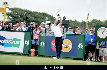 Justin Rose, Royal Hoylake, Liverpool 2014 Open Golf Championship, Finaltag, 18. Loch Fahrer, weißes top Stockfoto
