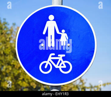 Fußgänger und Fahrrad-Schild Stockfoto