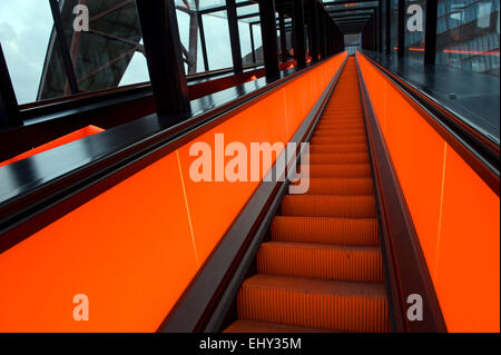 Besucherbereich Treppen von der Ruhr Museum Zeche Welterbe Zollverein in Essen, Nordrhein-Westfalen, Deutschland, Europa Stockfoto