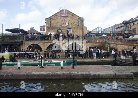 Grand Union Regent Canal Camden Lock in London Stockfoto