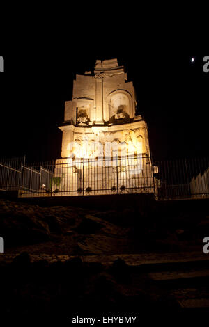 Das Philopappos Denkmal auf Mouseion Hill in Athen, Griechenland. Stockfoto