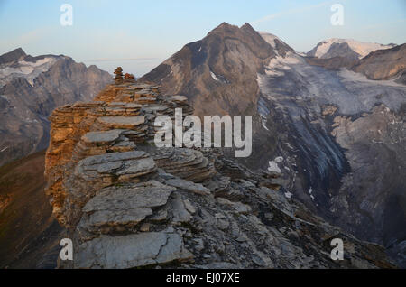 Schweiz, Europa, Graubünden, Graubünden, Breil, Brigels, Kistenpass, Kistenstöckli, Gipfel, Höhepunkt, Sonnenaufgang, Berge, Bifertenst Stockfoto