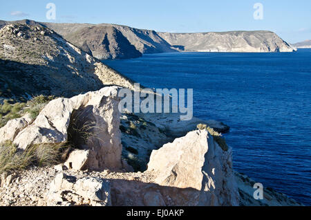 Spanien, Cabo de Gata, Naturschutzgebiet, Almeria, Rodalquilar, Küste, Mittelmeer Meer, Klippen, Playazo Stockfoto