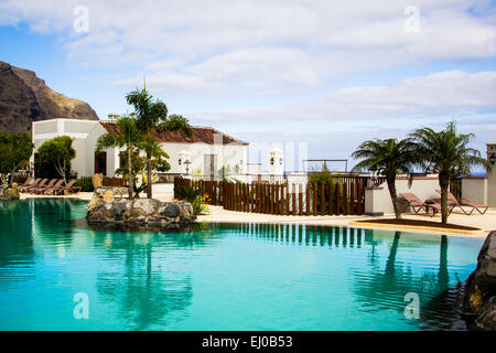 Luxus Hotel-Schwimmbad in Teneriffa Stockfoto