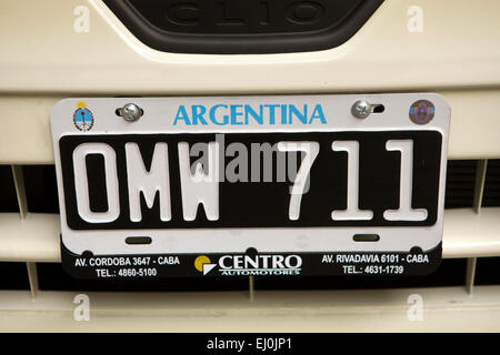 Argentinien, Buenos Aires, Retiro, argentinische Fahrzeug Nummernschild Stockfoto