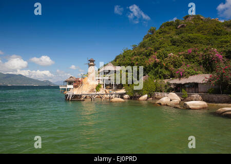 Bad, Bucht, Strand, Hotel, kleine, Bungalow, Resort, Ngoc, Suong, Cam, Ranh Bucht, South China Sea, Meer, asiatische, Asien, außen, Hütte Stockfoto