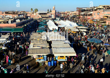 Jemma El Fna Platz, Marrakesch, Marokko. Stockfoto