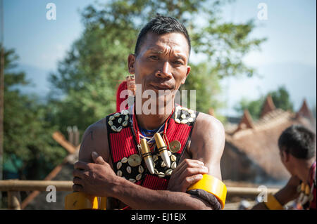 Konyak Stamm Mann Stockfoto