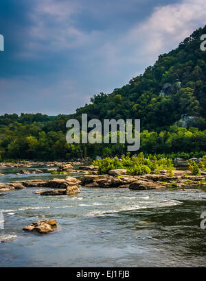 Stromschnellen auf dem Potomac River in Harpers Ferry, West Virginia. Stockfoto