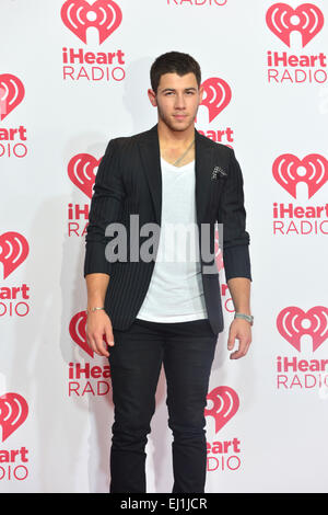 Sänger Nick Jonas besucht die 2014 iHeartRadio Music Festival in der MGM Grand Garden Arena in Las Vegas Stockfoto