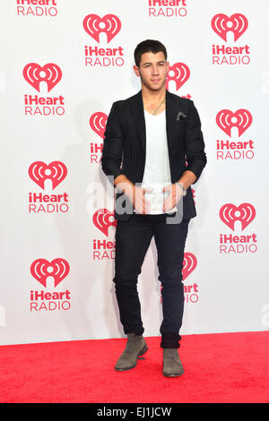 Sänger Nick Jonas besucht die 2014 iHeartRadio Music Festival in der MGM Grand Garden Arena in Las Vegas Stockfoto