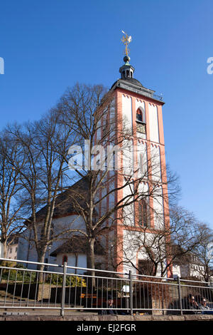 Kroenchen Skulptur auf der Steepletop der Nikolaikirche Kirche, Wahrzeichen von Siegen, Nordrhein-Westfalen, Deutschland, Europa Stockfoto