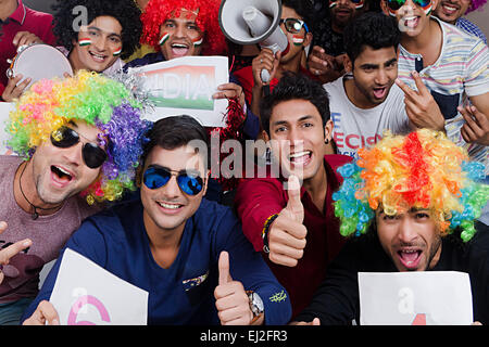 indische Cricket Zuschauer Gruppe Massen Stockfoto