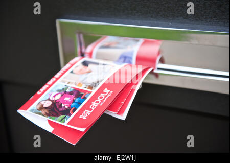 Parlamentswahlen 2015 Labour Party Broschüre Stockfoto